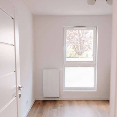 Alquiler de un moderno apartamento de 3 habitaciones con terraza, 62 m², distrito Bemowo, Varsovia, Polonia